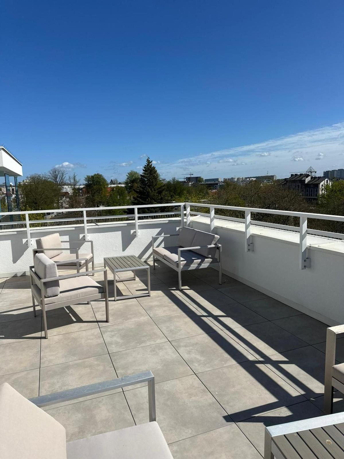 Apartament 4summer White Blue Sauna & Fitness & Parking 100 Metrow Do Pieknej Szerokiej Piaszczystej Plazy, Wspanialy Widok Z Duzego Tarasu! 100 Meter Zu Einem Schoenen Breiten Sandstrand, Herrliche Aussicht Von Einer Grossen Terrasse!